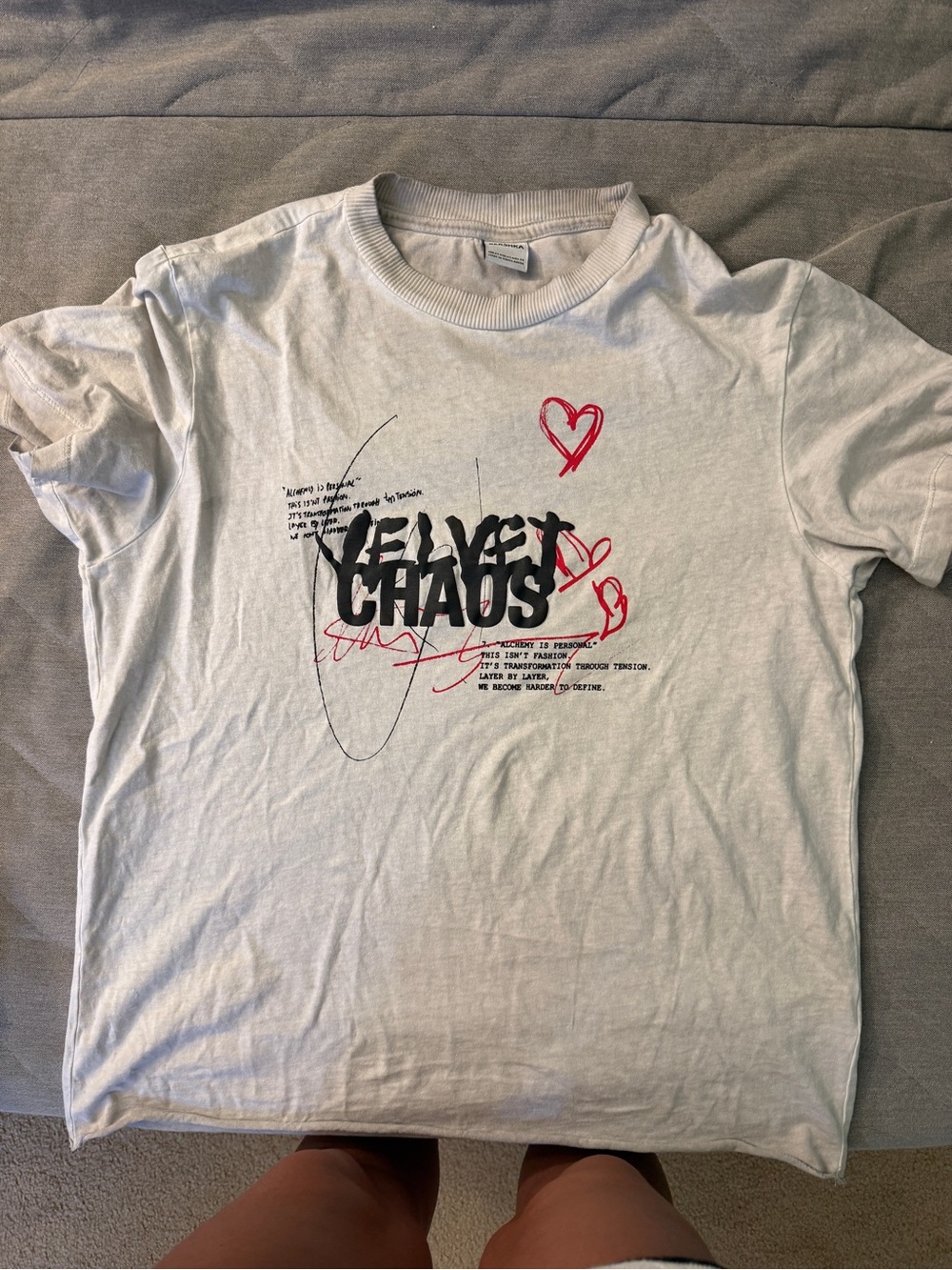 Bershka Velvet Chaos Graphic Tee - White with Red & Black Print